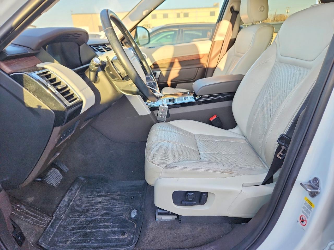 2018 Land Rover Discovery hse