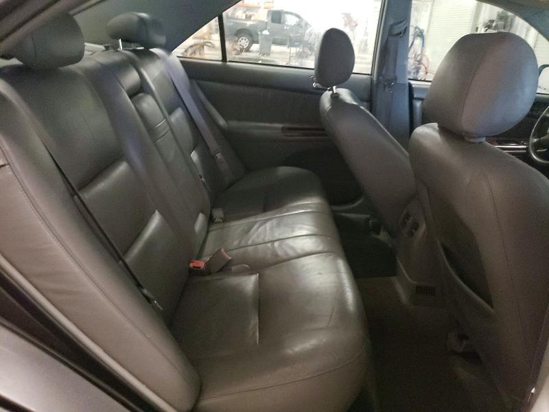 2002 Toyota Camry le