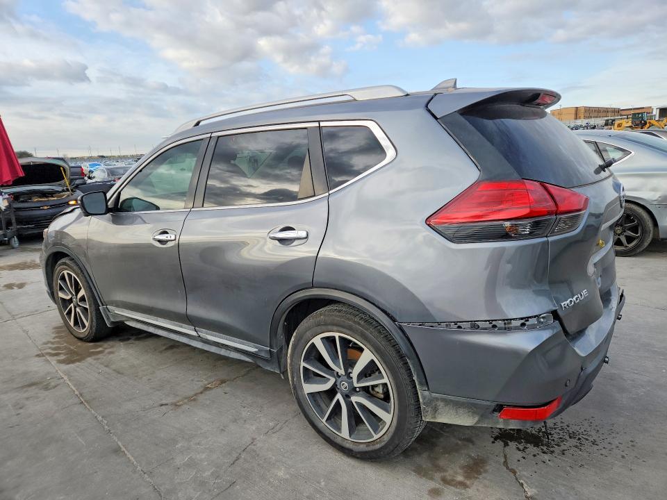 2020 Nissan Rogue s