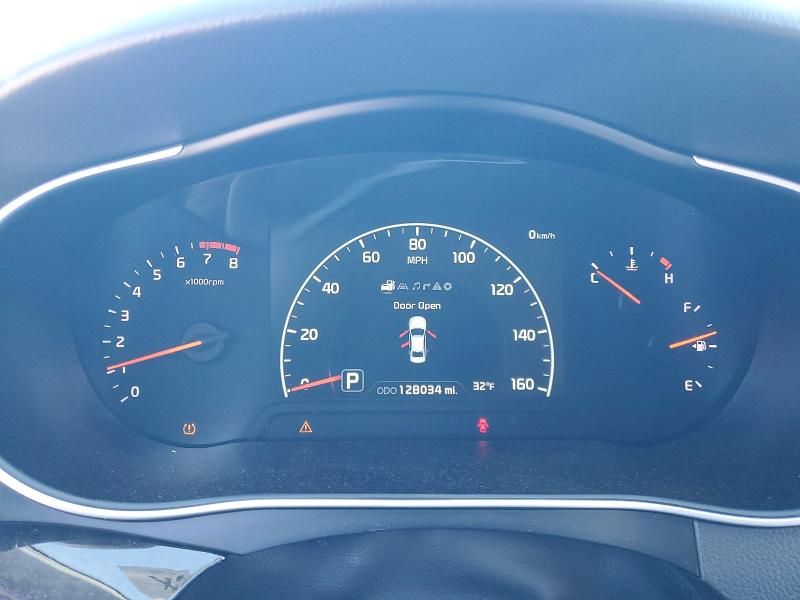 2014 KIA Cadenza Premium