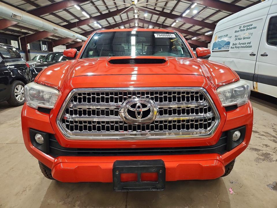2016 Toyota Tacoma trd Sport