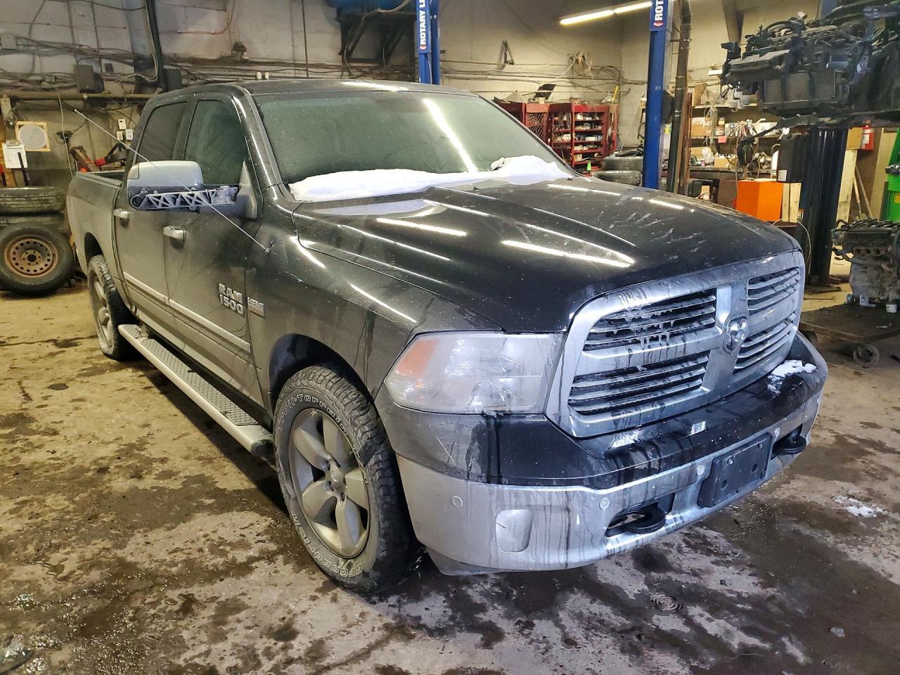 2017 Dodge RAM 1500 SLT