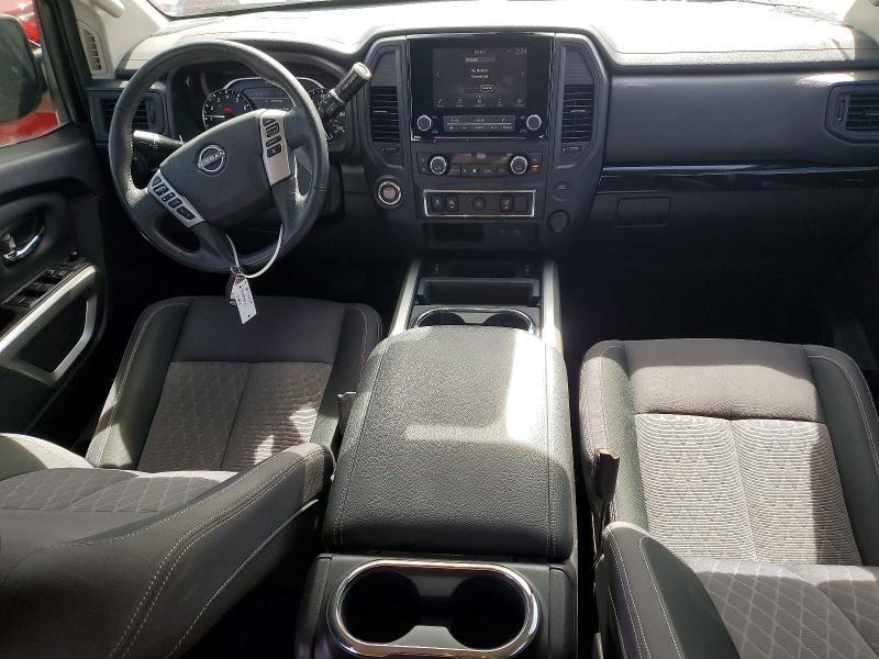2023 Nissan Titan sv