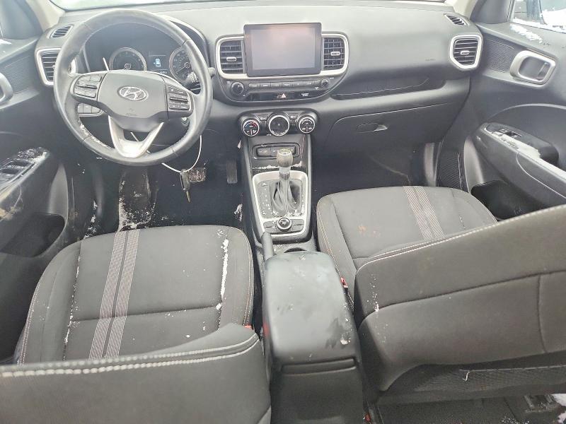 2022 Hyundai Venue sel