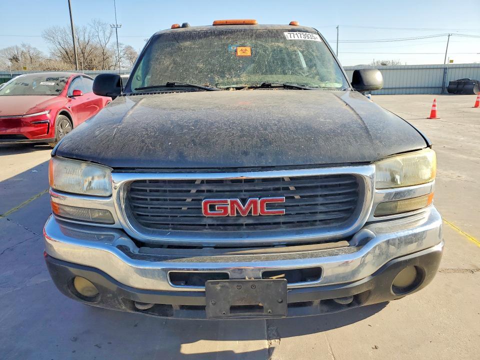 2004 GMC Sierra K2500 Crew Cab