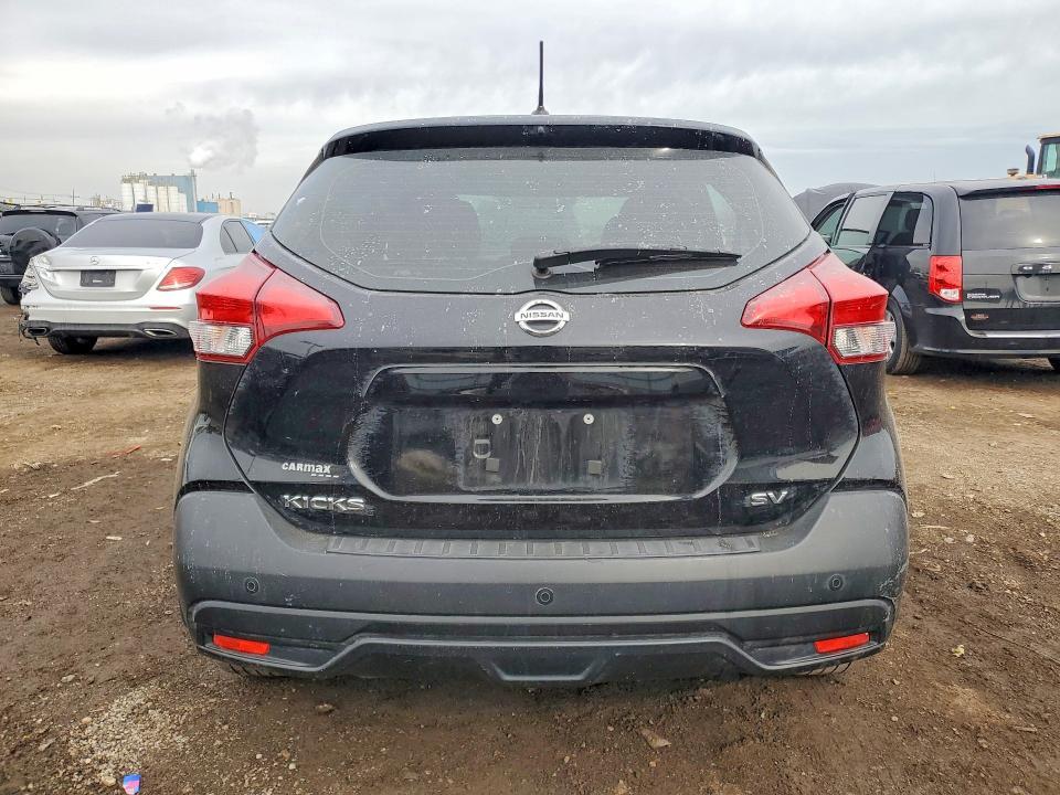 2018 Nissan Kicks sv