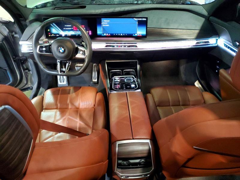 2023 BMW 760 xi
