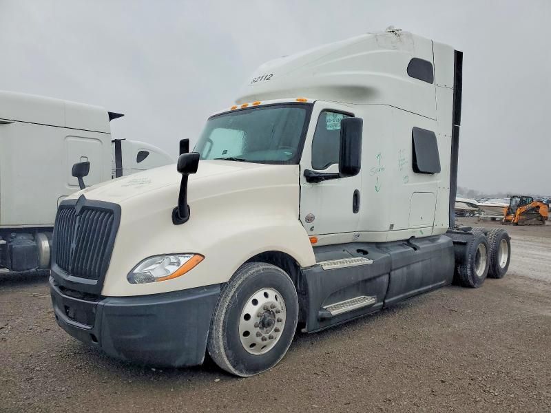 2022 International LT625 Semi Truck