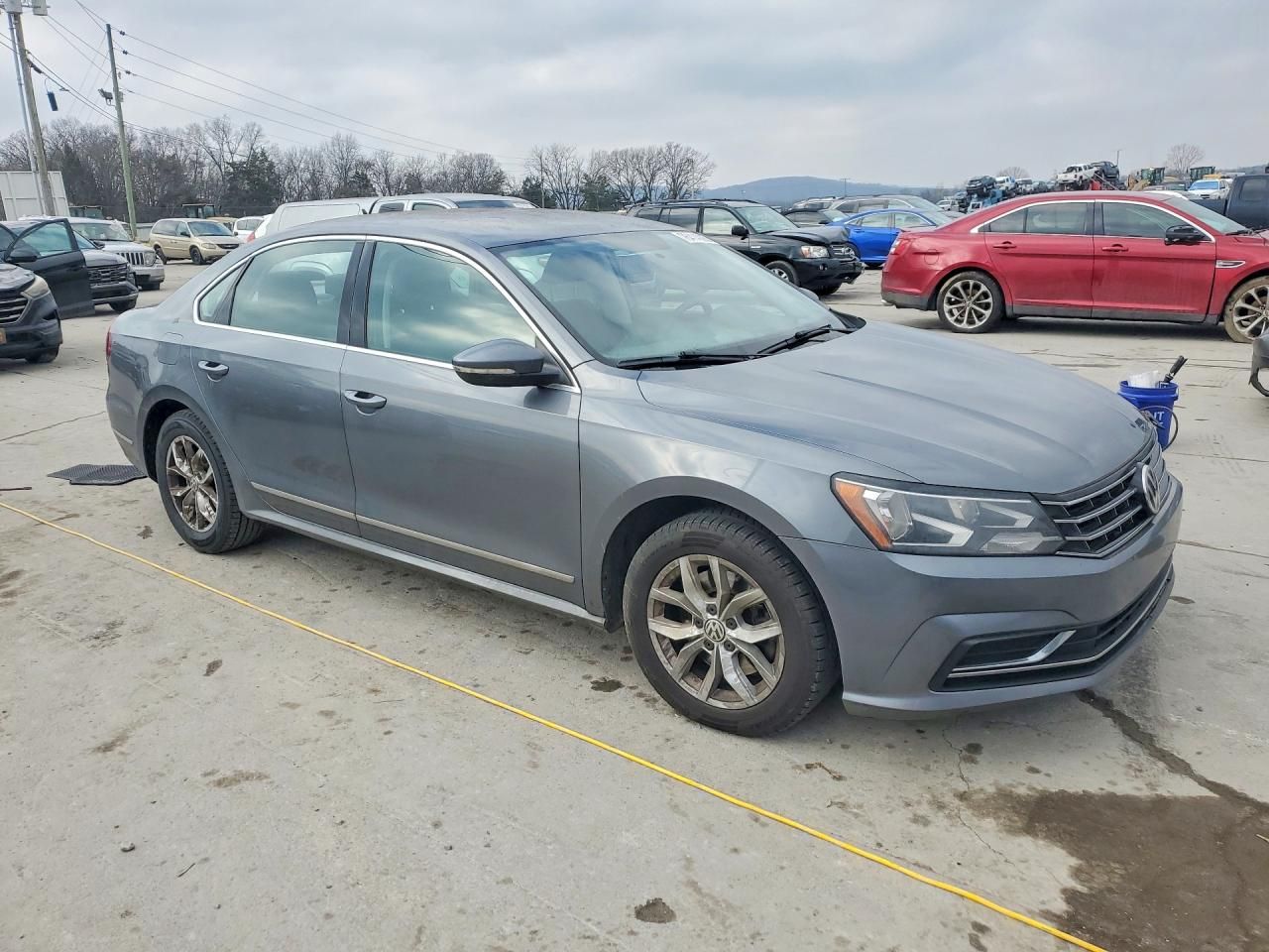 2017 Volkswagen Passat s