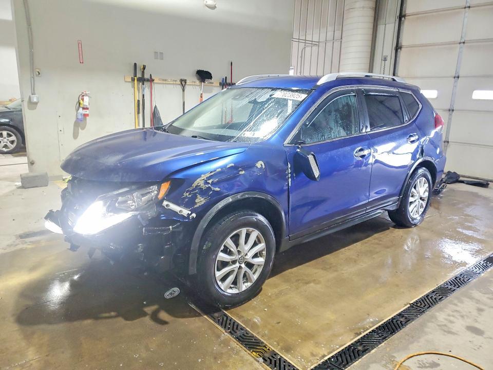 2020 Nissan Rogue sv