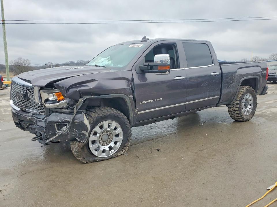 2016 GMC Sierra K2500 Denali