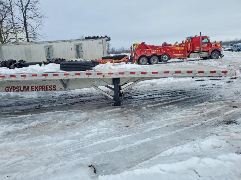 2024 Reitnouer Flatbed Trailer