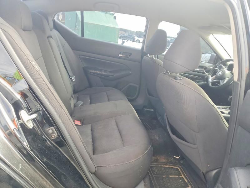 2020 Nissan Altima s