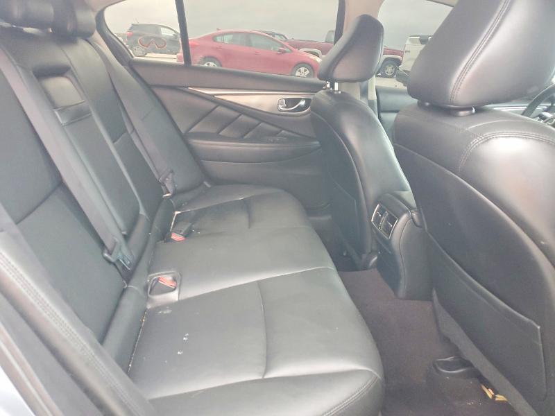 2016 Infiniti Q50 Base
