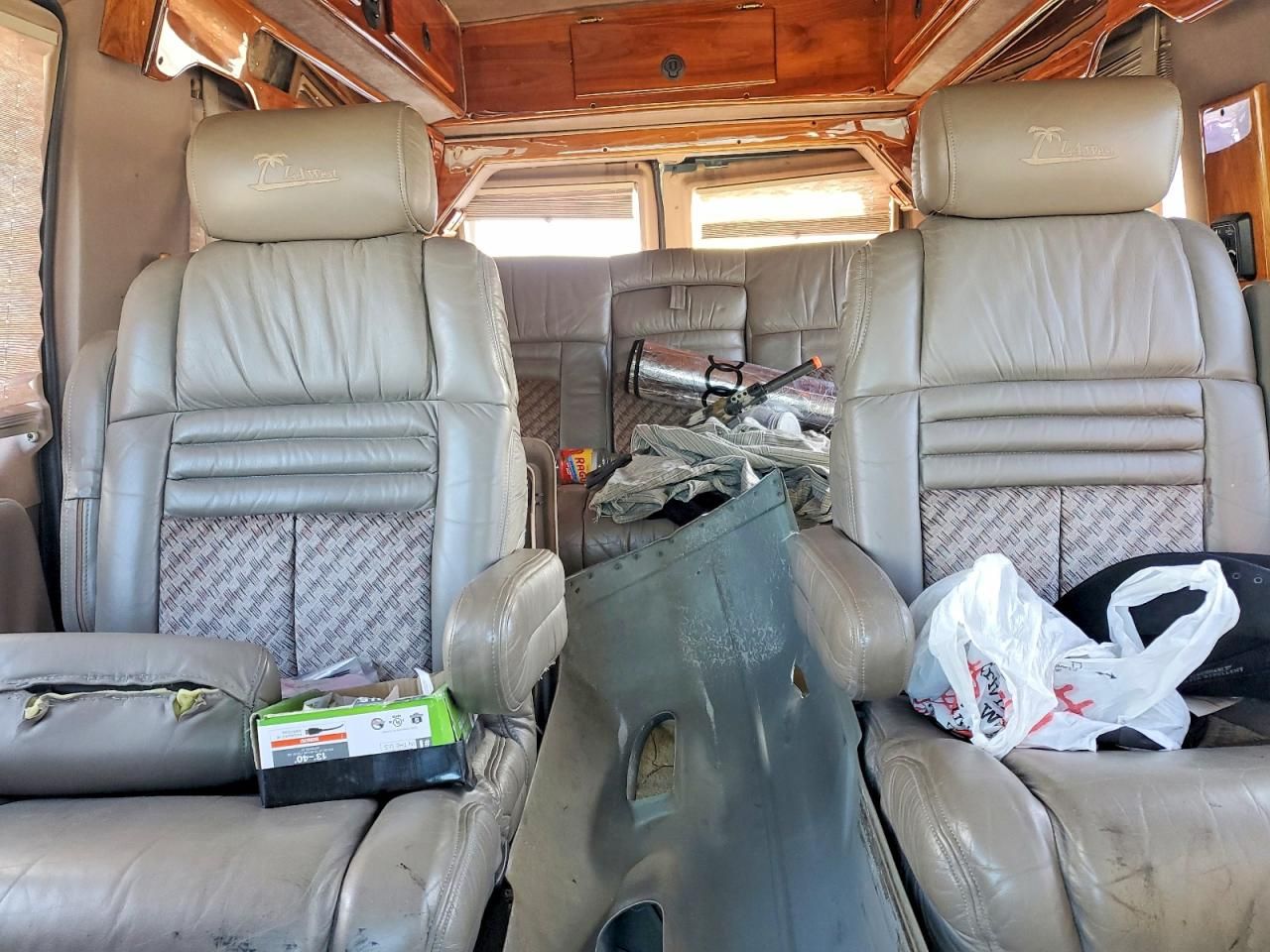 1998 Ford Econoline E150 van