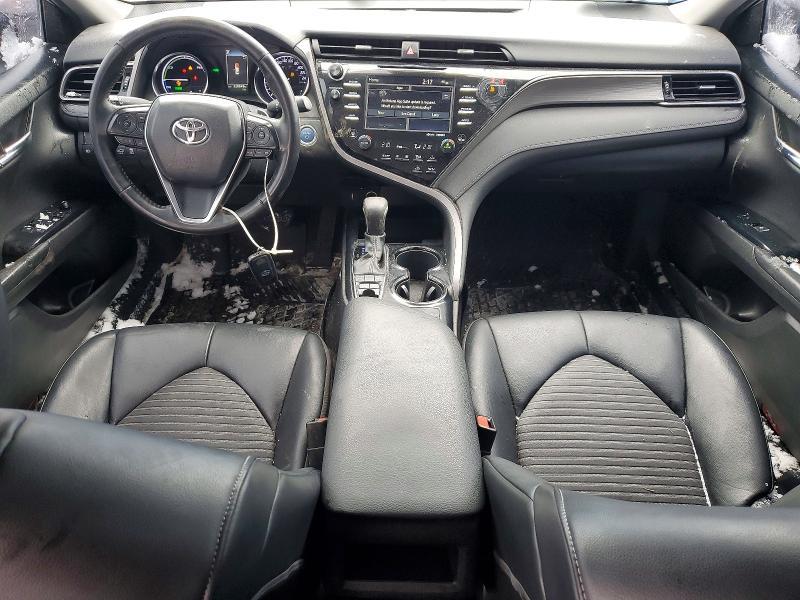 2020 Toyota Camry xle