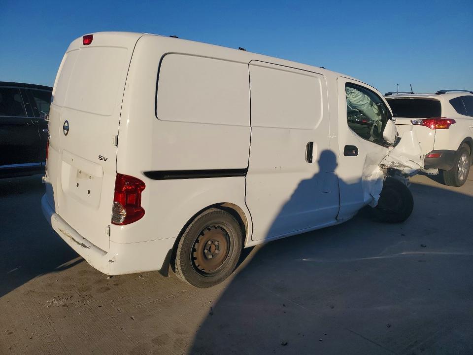 2020 Nissan NV200 SV
