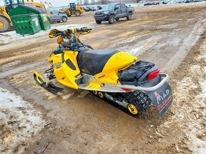 2005 Skidoo MXZ