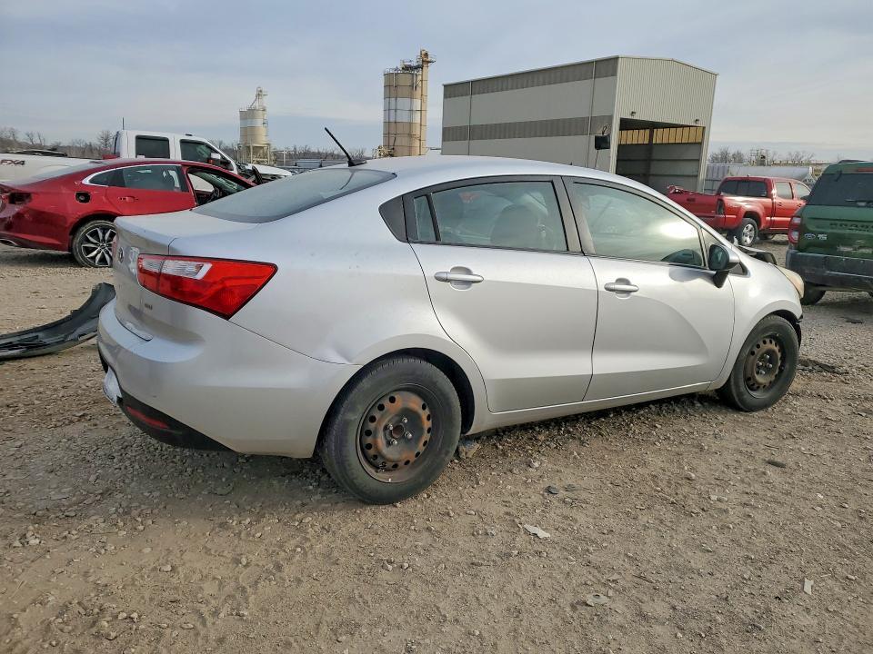 2013 KIA Rio lx