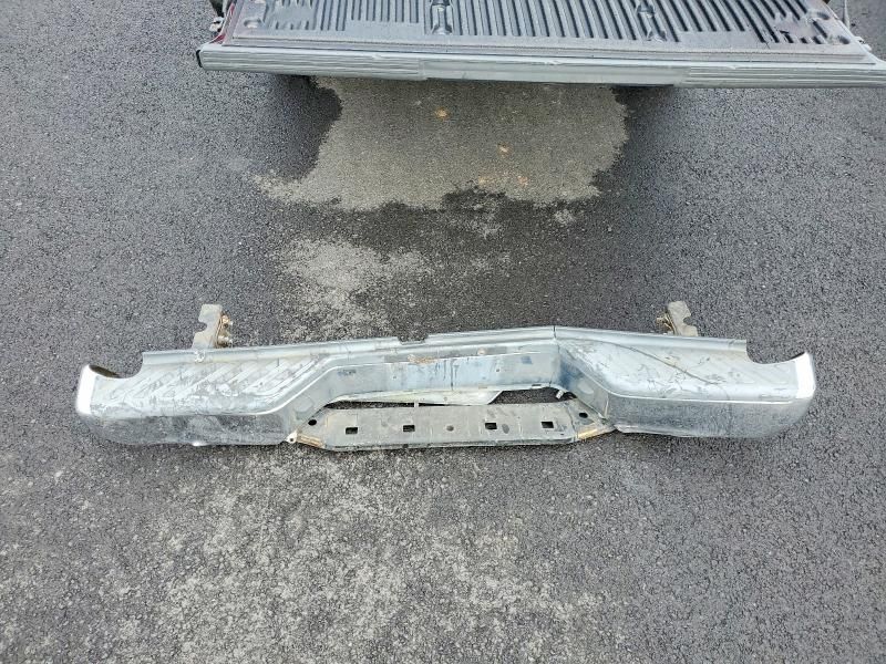 2011 Nissan Frontier s