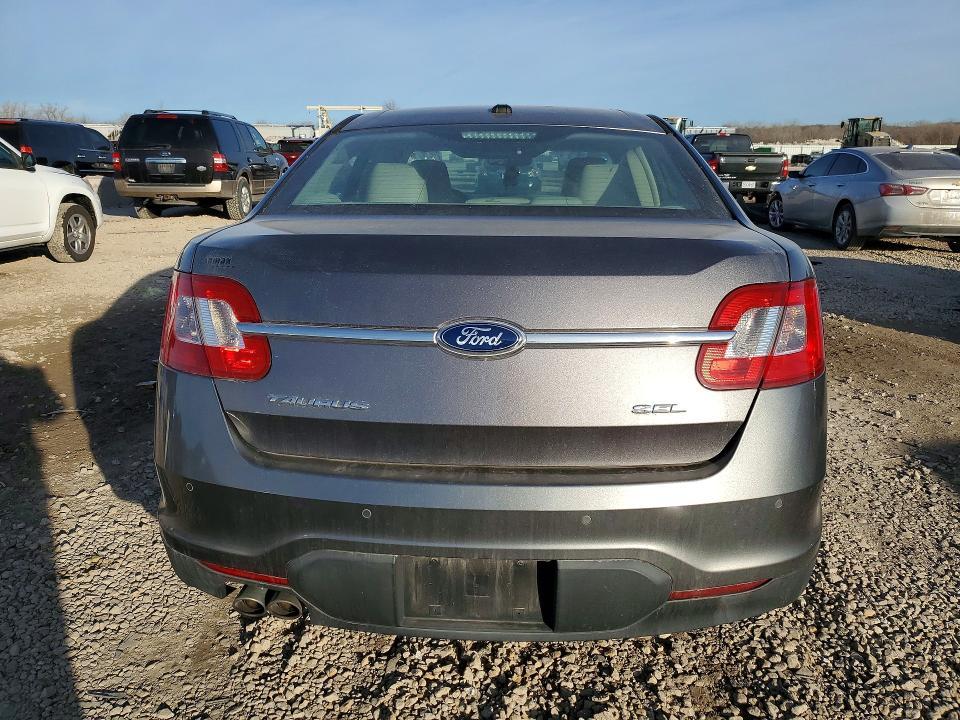 2011 Ford Taurus sel