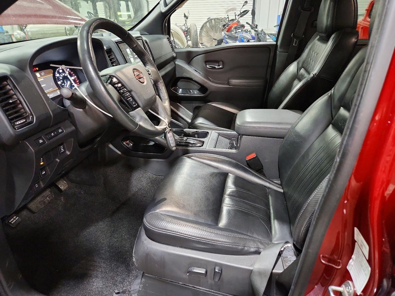 2022 Nissan Frontier s