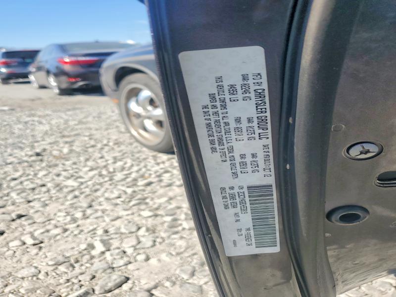 2013 Dodge Challenger sxt