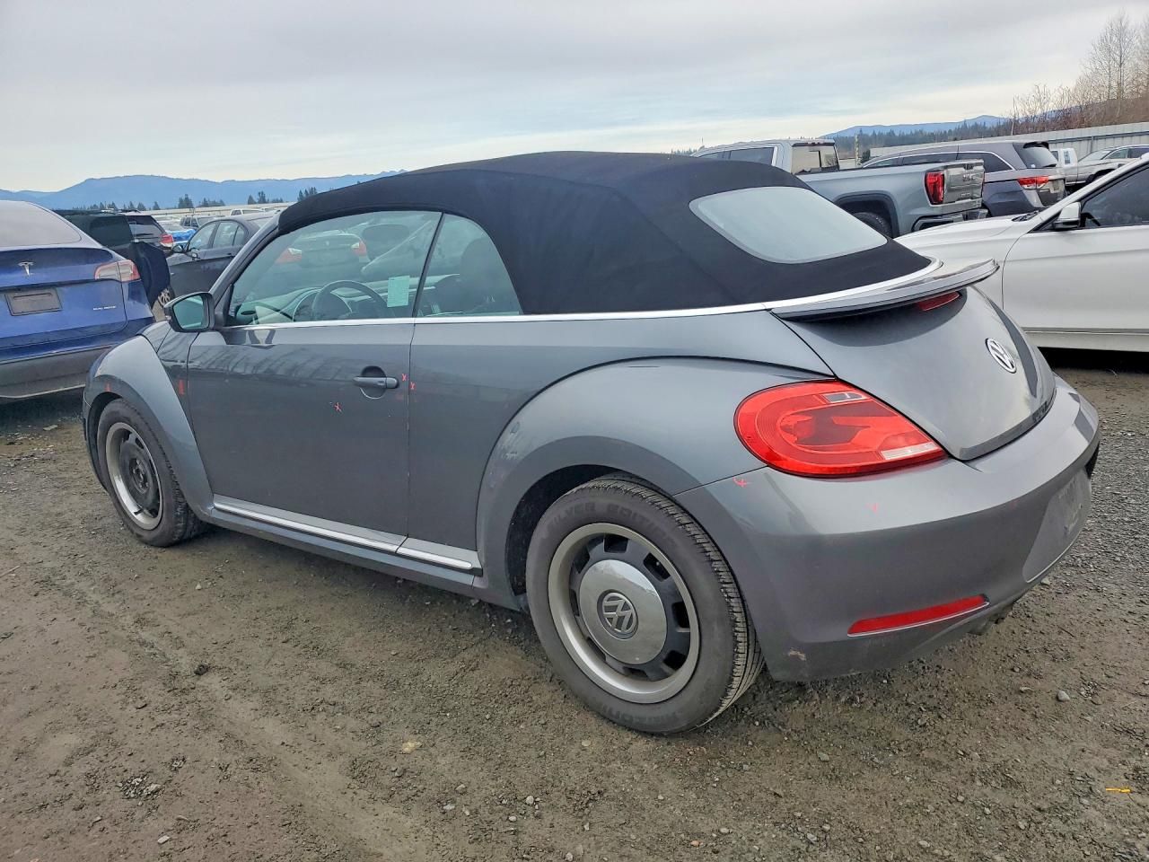 2013 Volkswagen Beetle