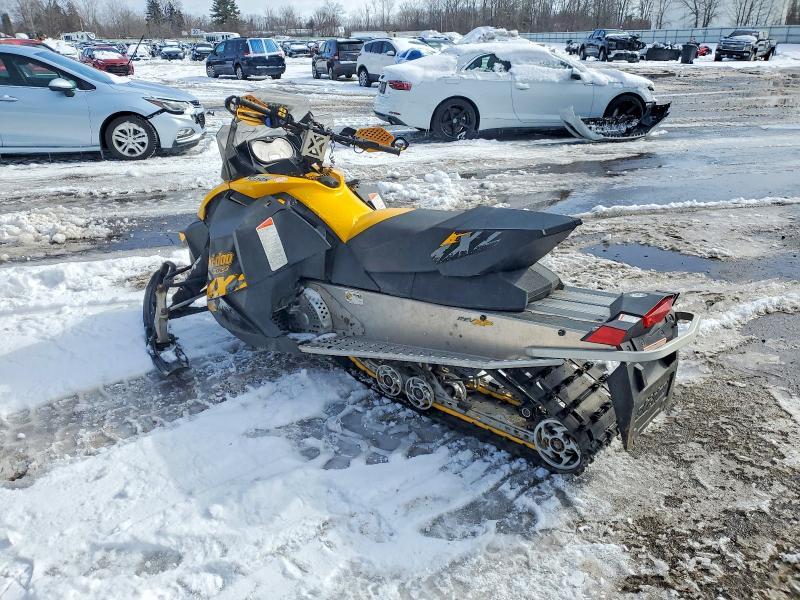 2010 Skidoo MXZ