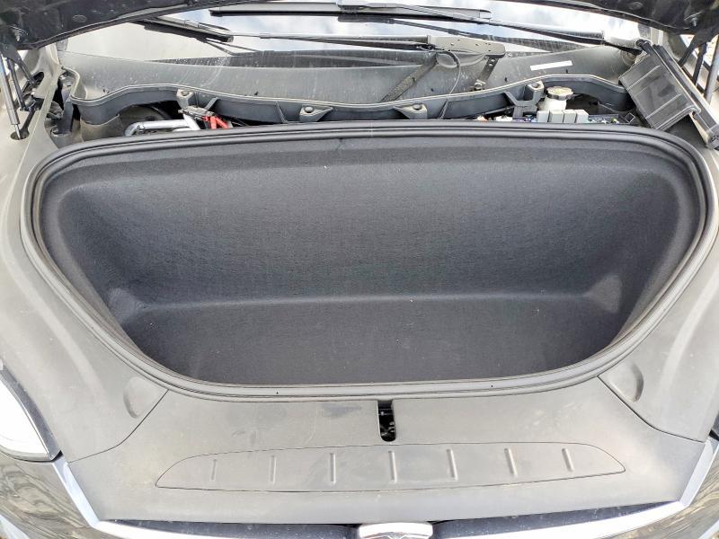 2019 Tesla Model x