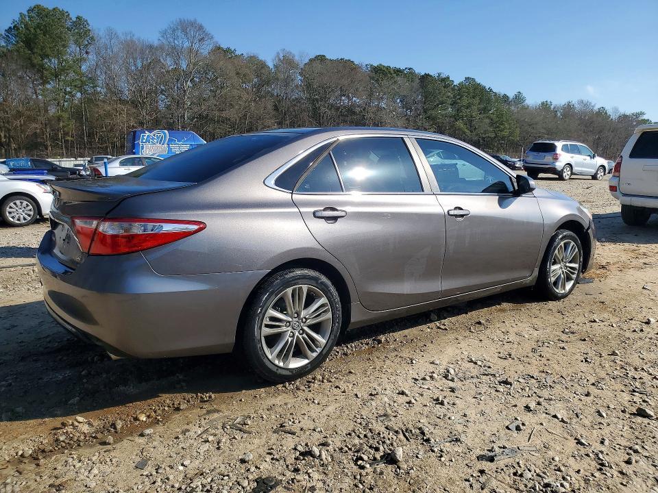 2017 Toyota Camry le