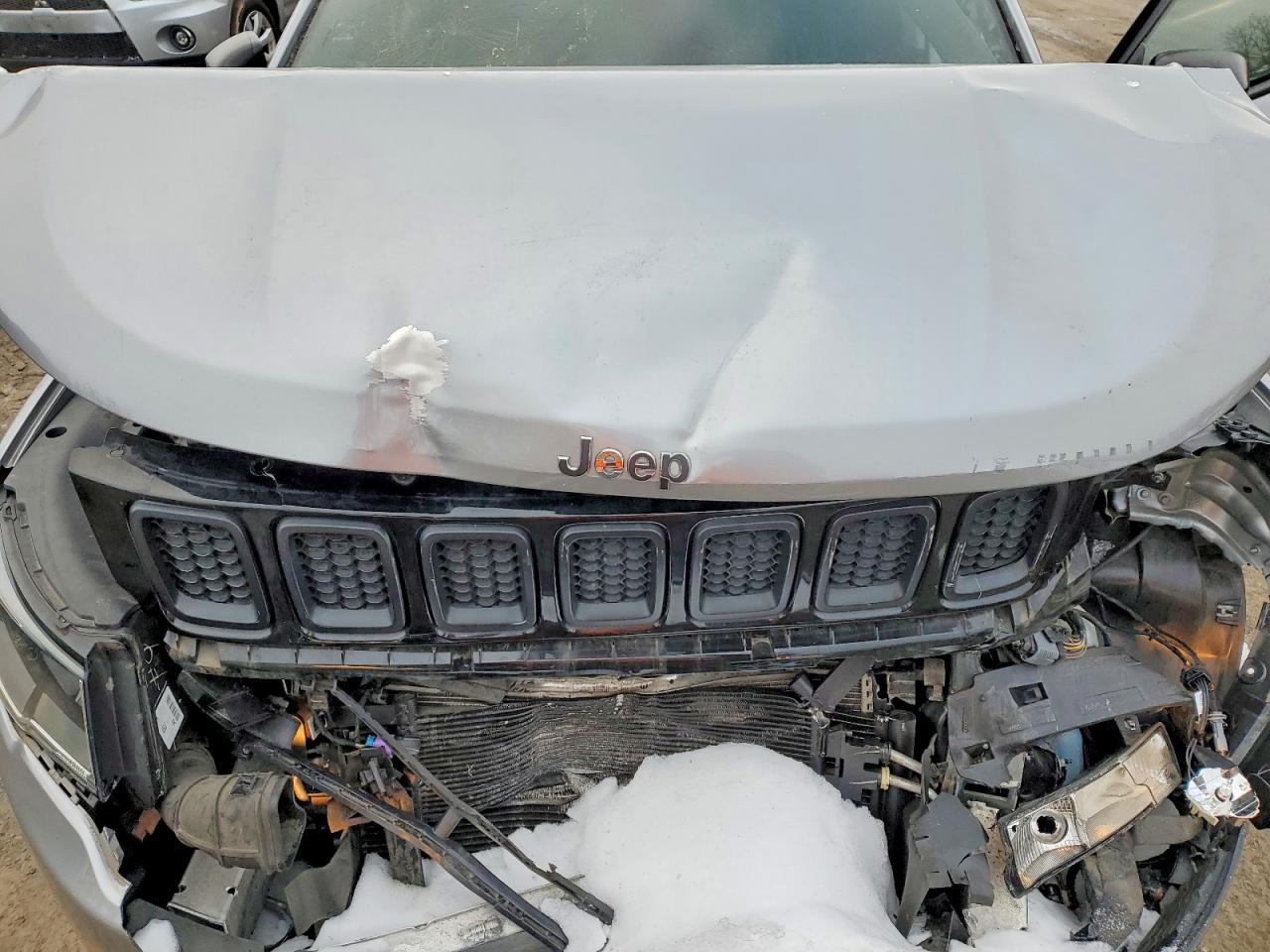 2018 Jeep Compass Sport