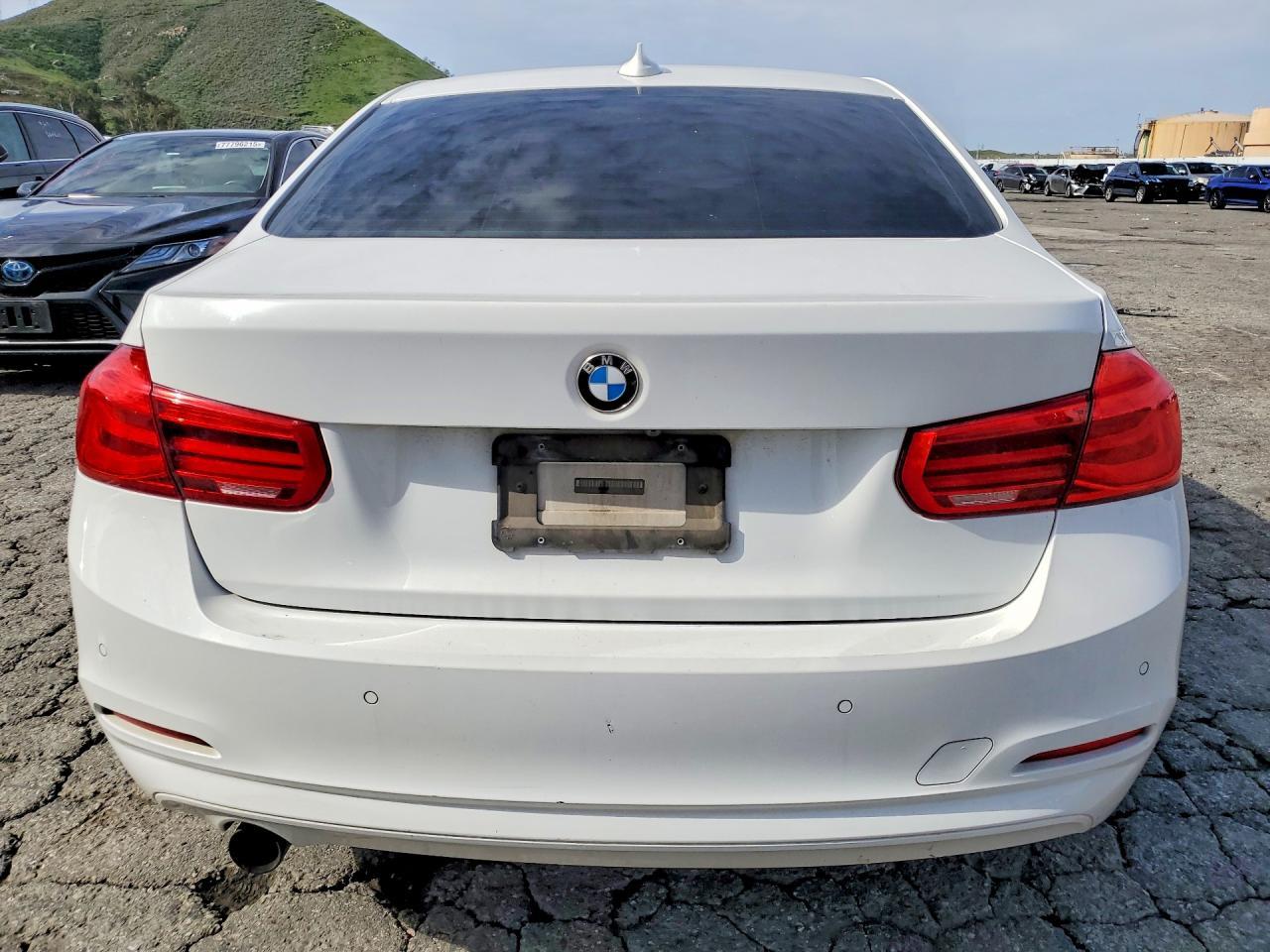 2017 BMW 320 i
