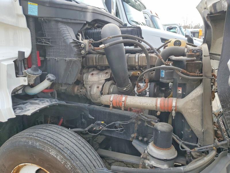 2020 Freigliner 2020 Freightliner CASCAIA126 Semi Truck