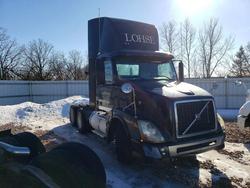 Salvage cars for sale from Copart Avon, MN: 2005 Volvo Vn vnl