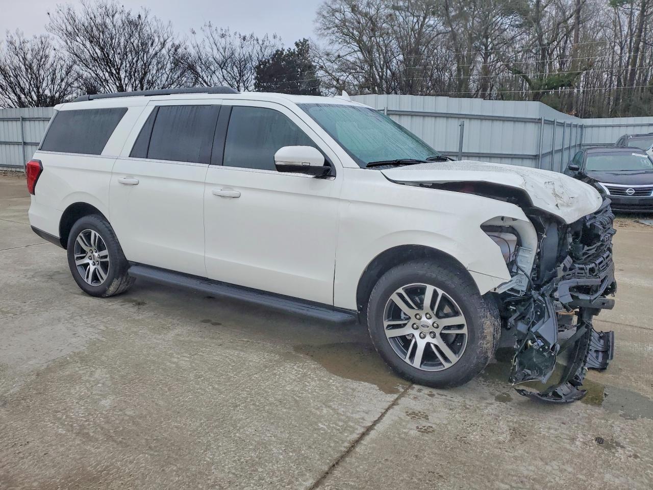 2024 Ford Expedition max xlt