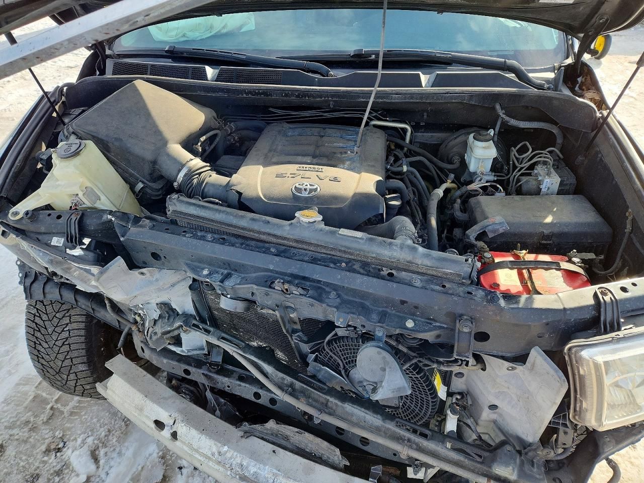 2013 Toyota Sequoia SR5