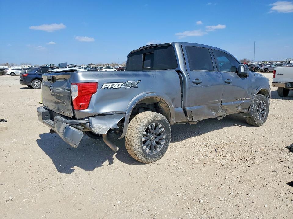 2019 Nissan Titan Pro-4x