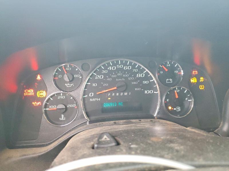 2011 GMC Savana G2500 Utility / Service Van
