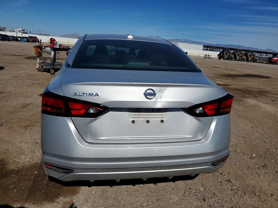 2020 Nissan Altima s