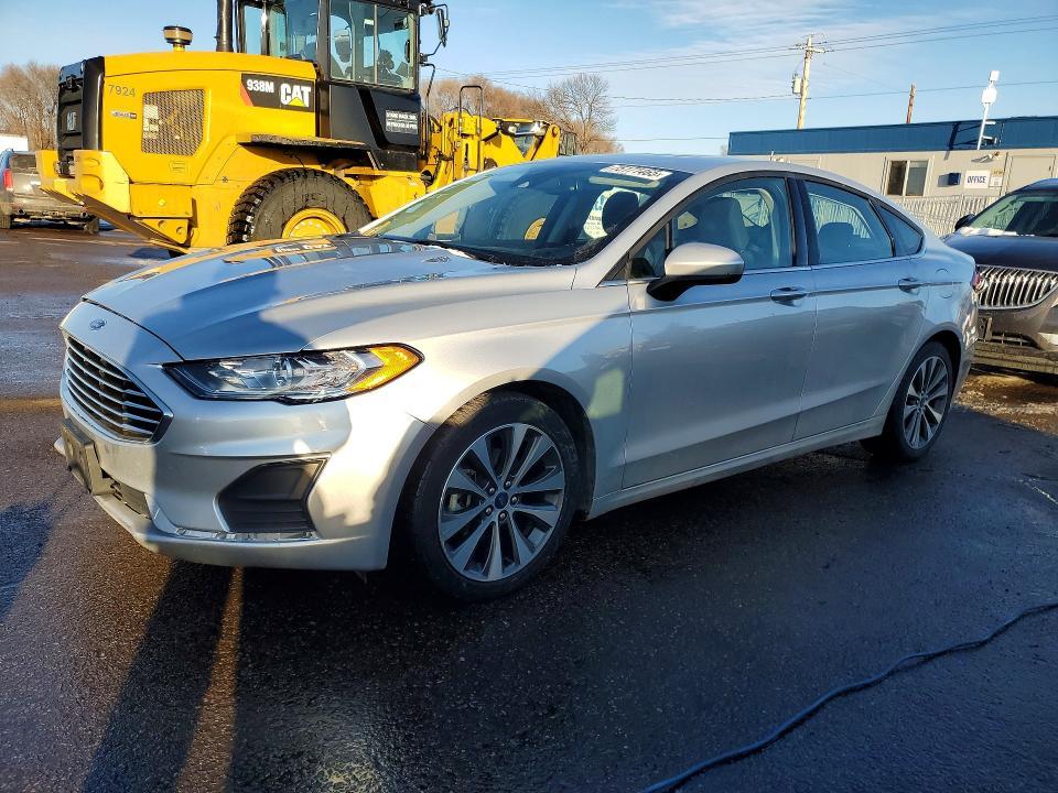 2019 Ford Fusion se