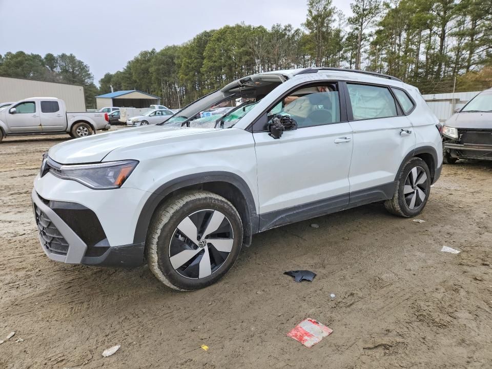 2025 Volkswagen Taos s