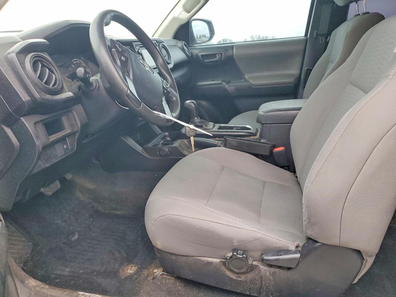 2019 Toyota Tacoma SR