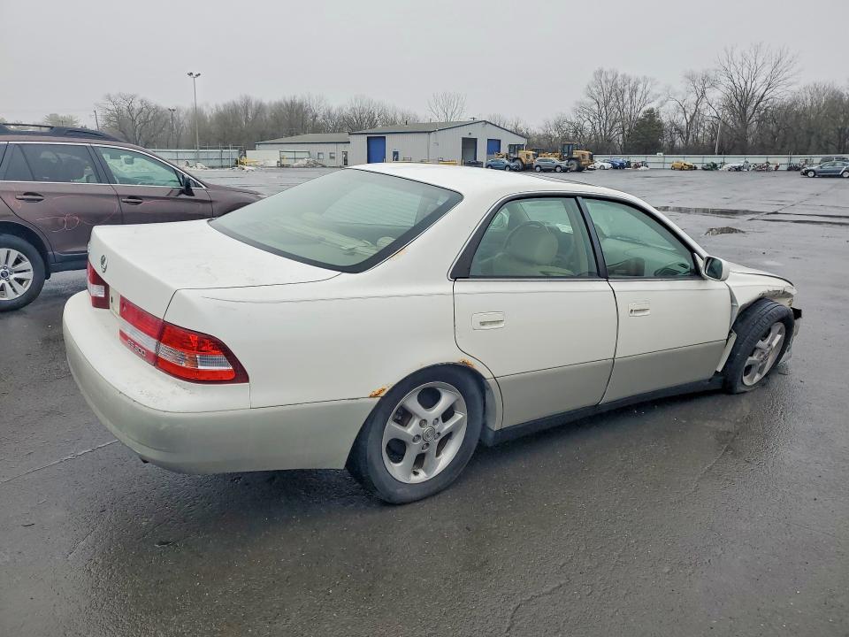 2001 Lexus Es 300 Base