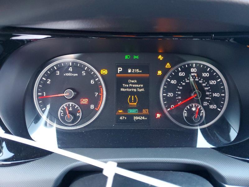 2022 KIA K5 lx