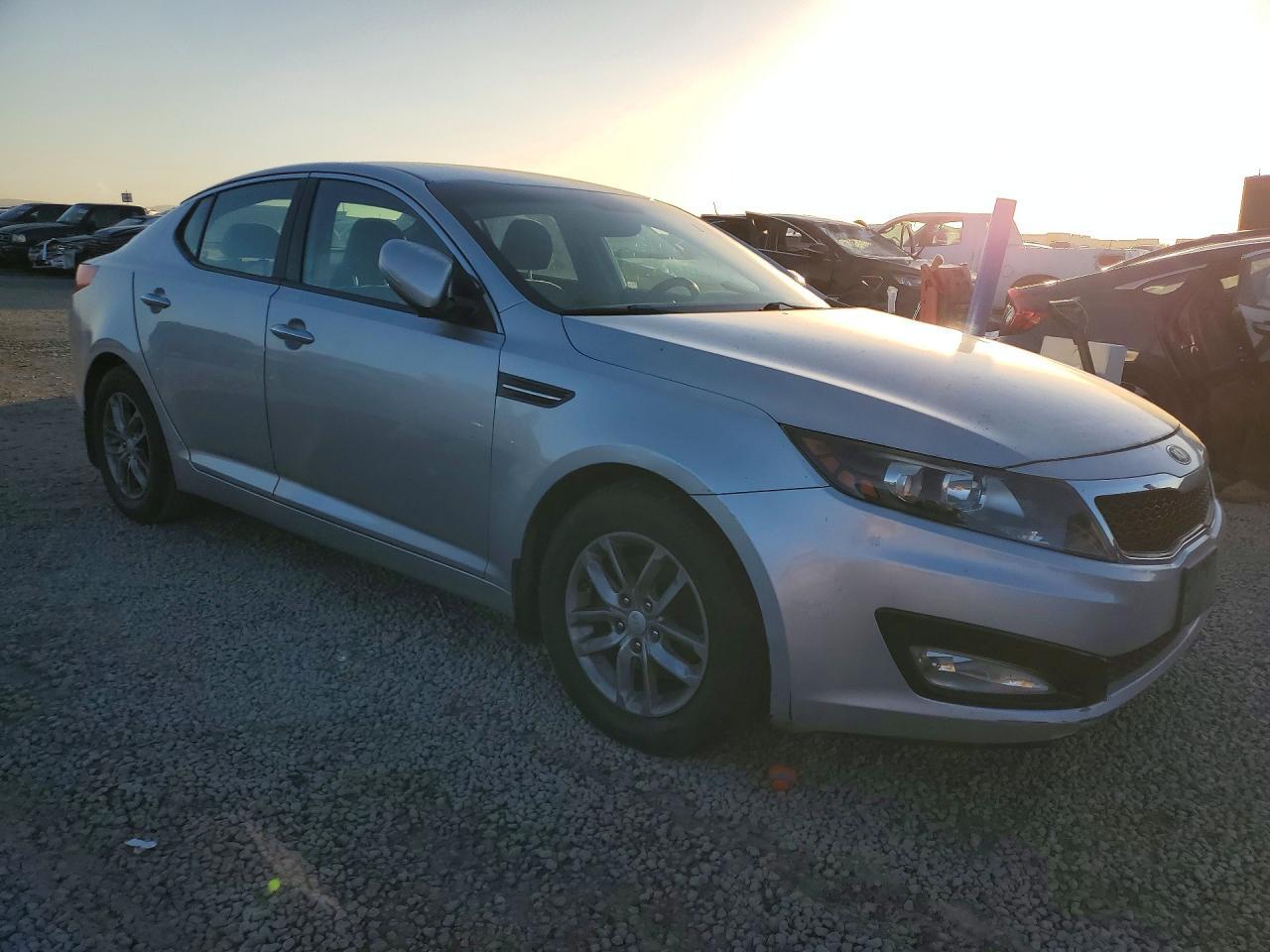 2013 KIA Optima lx