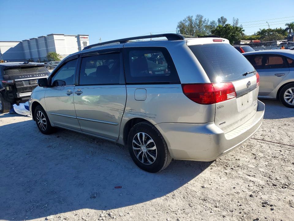 2005 Toyota Sienna ce