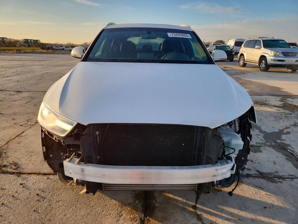 2016 Audi Q3 Premium Plus