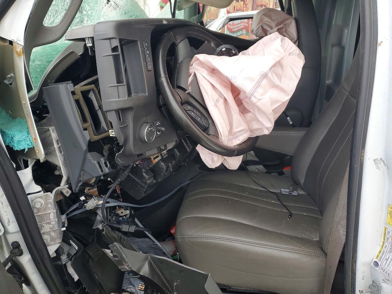 2023 Chevrolet Express G3500