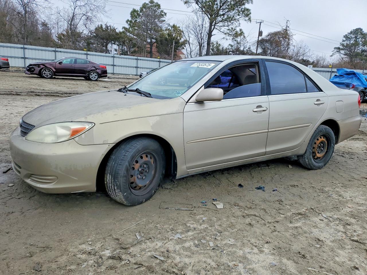 2003 Toyota Camry le